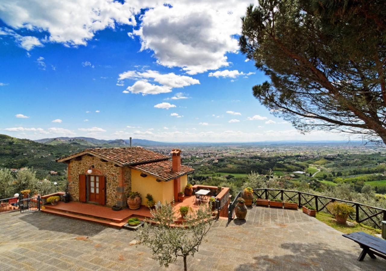 I Sette Borghi Guest House Massa e Cozzile Luaran gambar