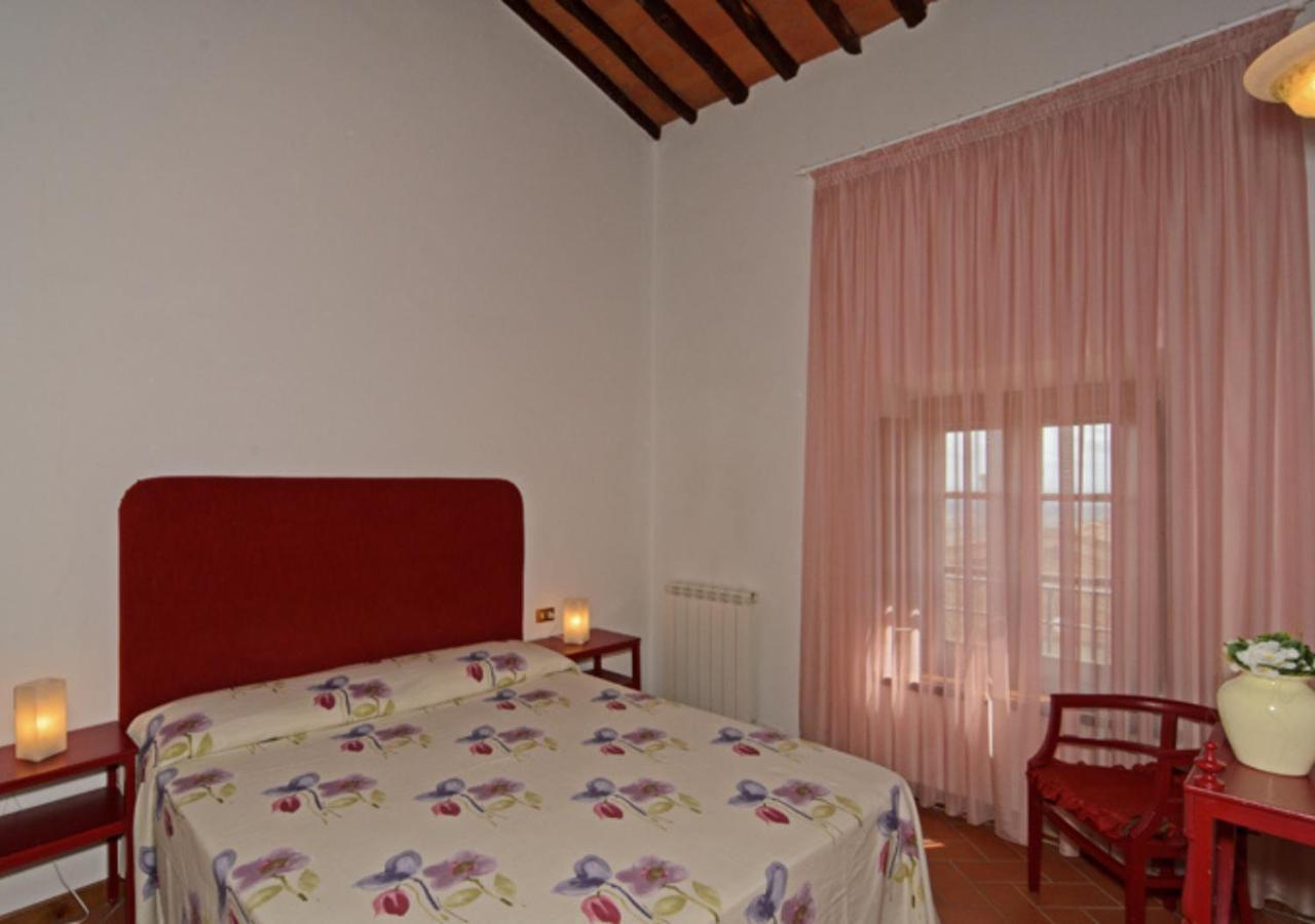 I Sette Borghi Guest House Massa e Cozzile Luaran gambar