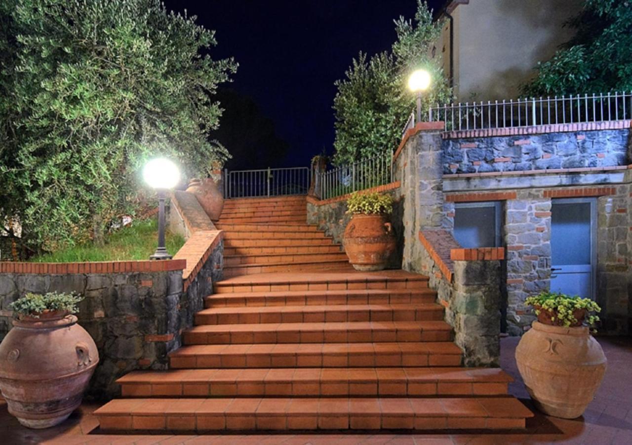 I Sette Borghi Guest House Massa e Cozzile Luaran gambar