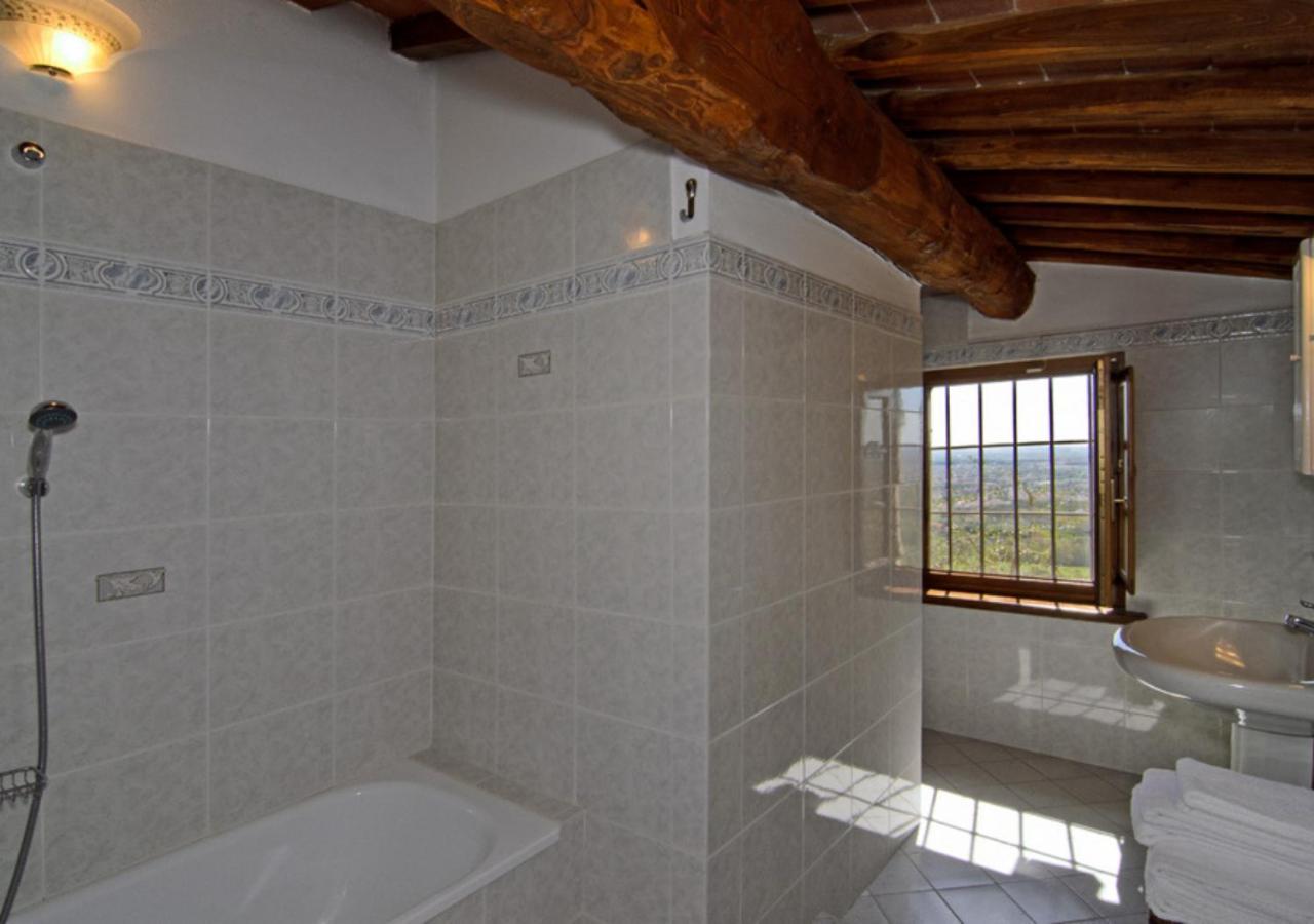 I Sette Borghi Guest House Massa e Cozzile Luaran gambar