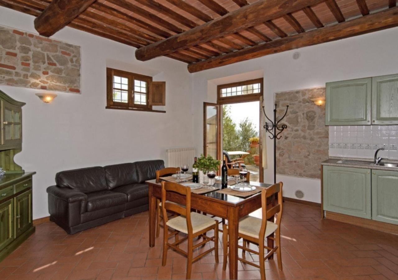 I Sette Borghi Guest House Massa e Cozzile Luaran gambar